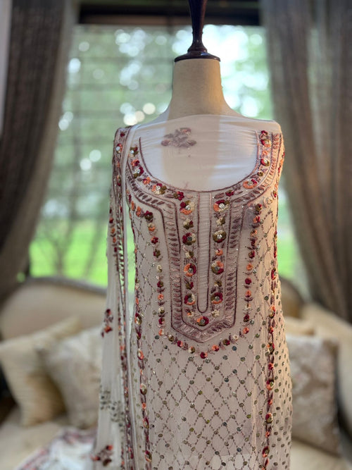 Beautifully handmade  tradition Pakistani handmade dress